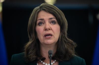 Alberta Premier Smith congratulates Carney, warns him against future 'hostile acts'