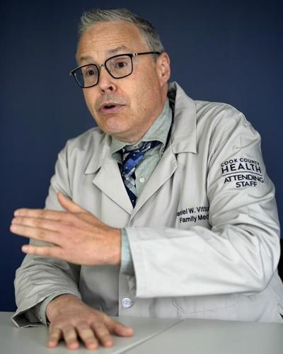 Migrants in cities across the US may need medical care. It's not that easy to find