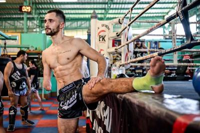One-handed Calgary fighter Jake Peacock ready to entertain on One Championship stage