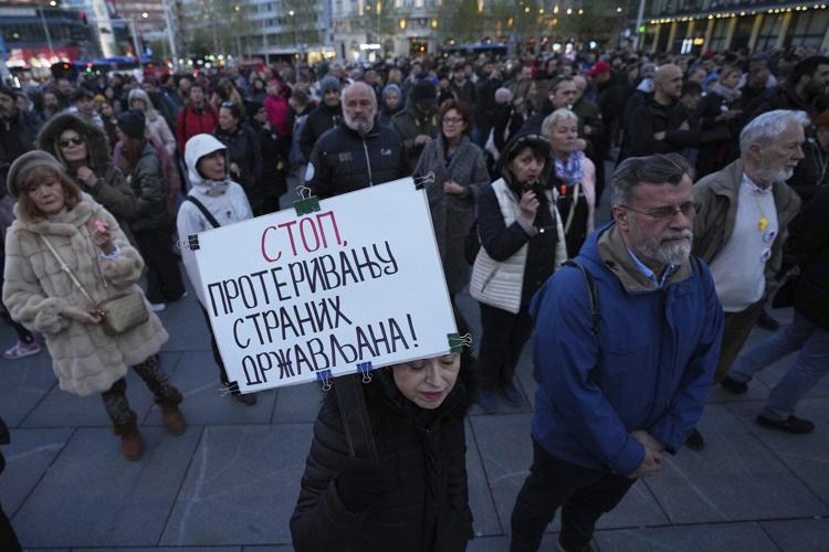 Croatia protests Serbia's expulsions of its citizens as part of crackdown on dissent