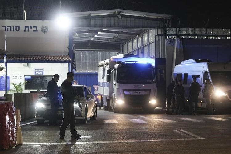 Live updates | Israel-Hamas truce begins, and dozens of hostages and prisoners freed