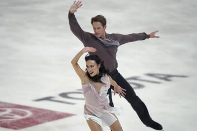 Lauriault and Le Gac capture first Grand Prix figure skating medal representing Canada