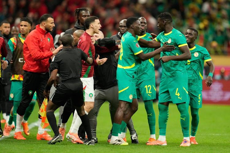 Chaos at Africa Cup of Nations final after Senegal players walk off field to protest penalty