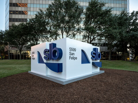 SLB Unveils Groundbreaking New Agentic AI Technology for the Energy Industry