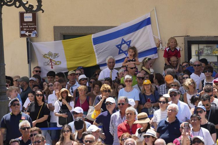 Pope Leo XIV renews his call for an immediate ceasefire in Gaza