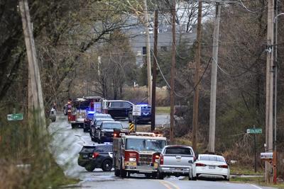 5 die in small airplane crash in Little Rock