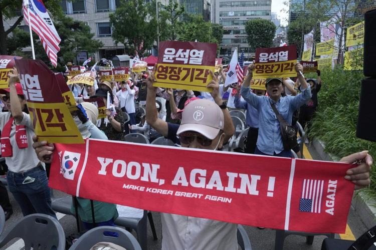 What ex-South Korean leader Yoon faces following his new arrest over martial law