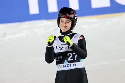 ϳԹ ski jumper Alexandria Loutitt claims World Cup silver