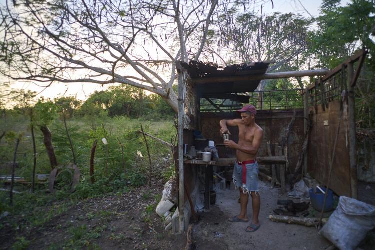 Cuban families devise ingenious solutions to endure frequent power shortages
