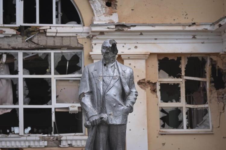 Putin's slow response to the Kursk attack could test the patience of some of his backers in Russia