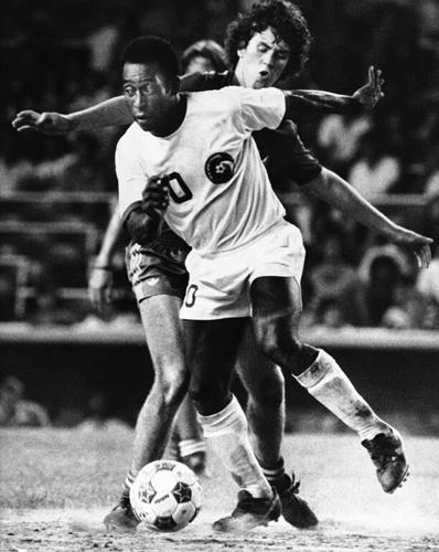 'Greatest of all time': Pelé as described by his peers