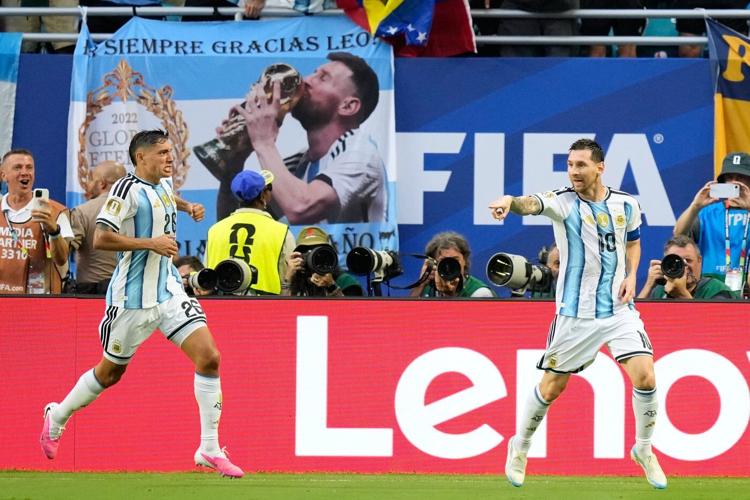 Lionel Messi scores 20th World Cup goal, extends streak to 8 games and takes Golden Boot lead