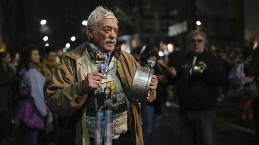 In initial victory for Argentine President Milei, Senate gives overall approval to key reform bills