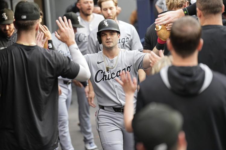 Luis Robert Jr.'s two-run homer lifts lowly White Sox over Blue Jays 7-1