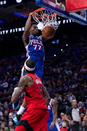 Raptors win 5th straight, surging in 3rd third to beat 76ers 121-112