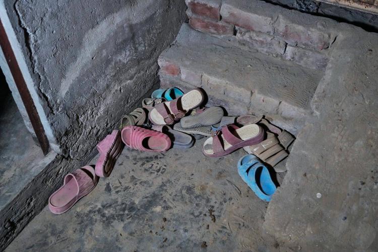 Roof of tutoring center collapses in eastern Pakistan, killing at least 14 children