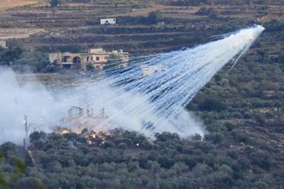 Rights group accuses Israel of hitting residential buildings with white phosphorous in Lebanon