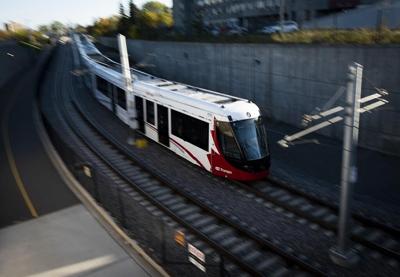 Ottawa council votes to end citizen roles on transit oversight commission