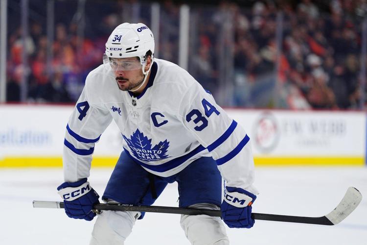 Matthews, Stolarz both out injured Thursday for struggling Maple Leafs