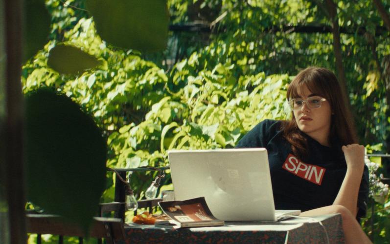 'Mile End Kicks' star Barbie Ferreira says she supports 'Euphoria' cast, is 'totally cool' with not being eligible for ��ɫtv Screen Award