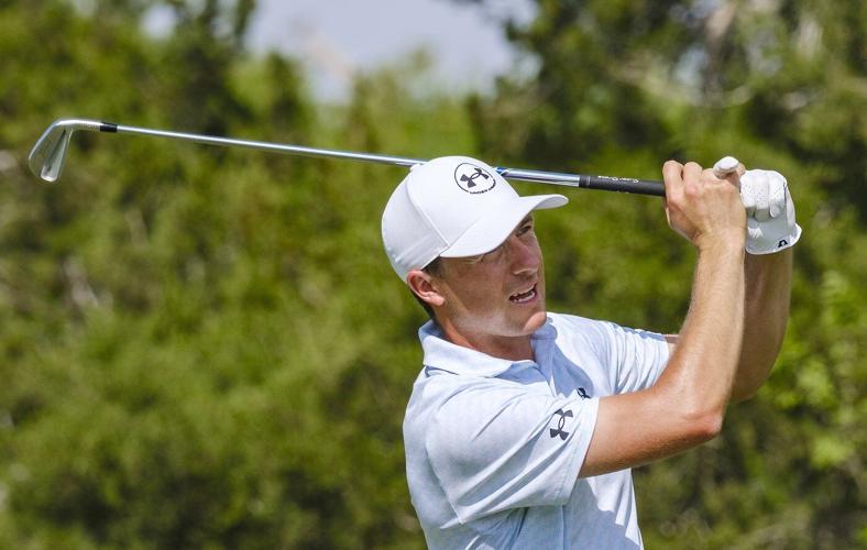 Sam Ryder takes only 21 putts for a 63 and leads Texas Open