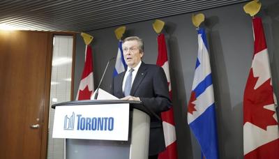John Tory restera maire de Toronto pour le processus budgétaire