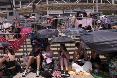 Taylor Swift's Rio tour marred by deaths, muggings and a dangerous heat wave