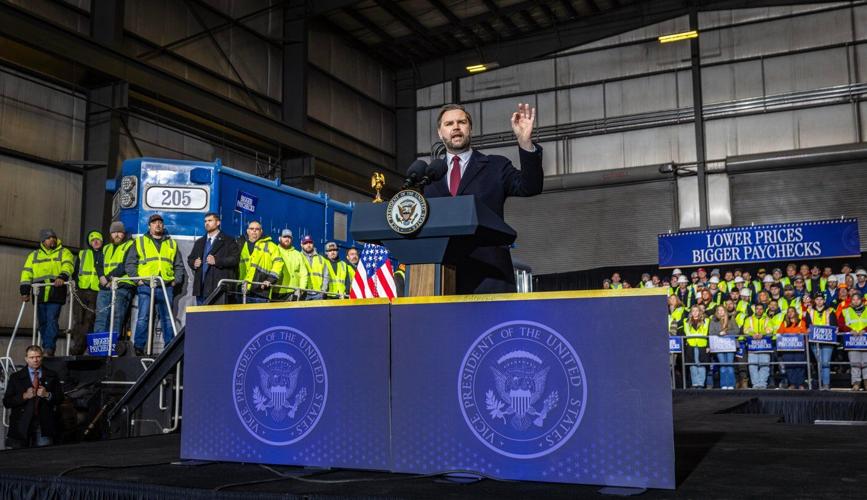 Vance lands in Minneapolis blaming the 'far left' for turmoil over White House deportation efforts