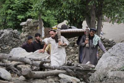 Death toll from earthquake in Afghanistan rises to 900