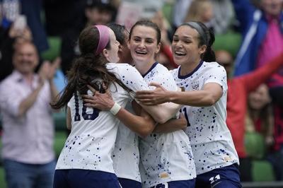 Swanson's injury a concern as US downs Ireland 2-0