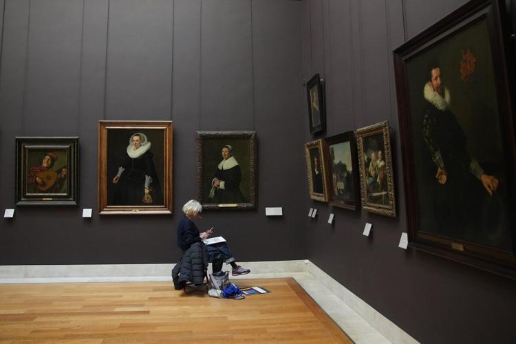 Paris' Louvre museum to increase ticket price for visitors from outside the EU