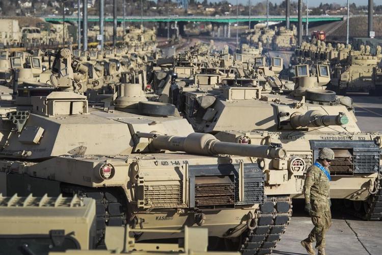 Ukraine lauds Western move on tanks, while Russia attacks