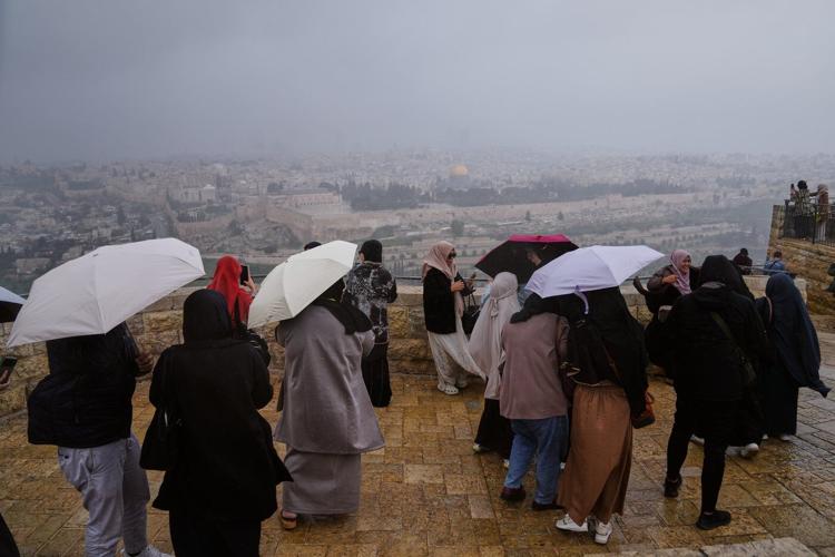 Israeli police prevent Catholic leaders from celebrating Palm Sunday Mass at Jerusalem church