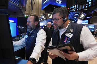 S&P/TSX composite edges higher in late-morning trading, U.S. stock markets mixed