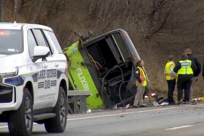 Person killed in New York bus crash was Canadian, Global Affairs says