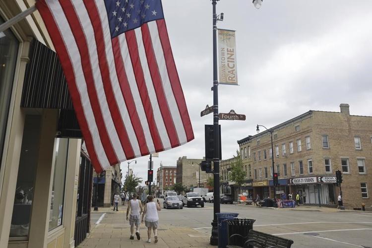 American and British voters share deep roots. In 2024, they distrust their own leaders, too