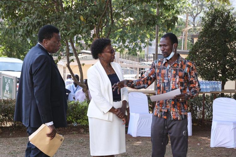 Uganda discharges the last Ebola patients. No new deaths from the contagious virus reported