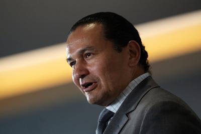 Manitoba back to favouring non-U.S. firms after trade deal collapse: Kinew