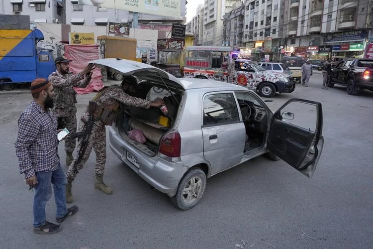 Pakistan deploys more than 100,000 police and paramilitary forces ahead of Eid al-Fitr