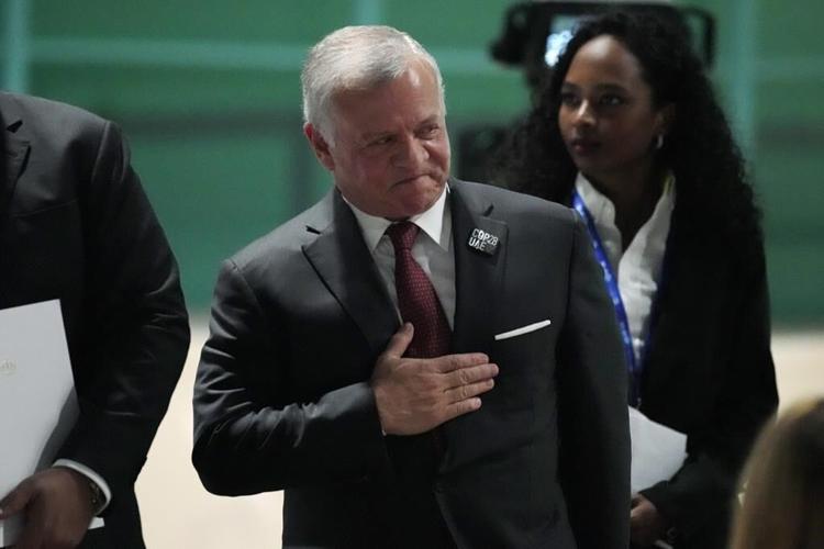 Top world leaders talk of climate crisis at UN summit. They say they must act on fossil fuels, war