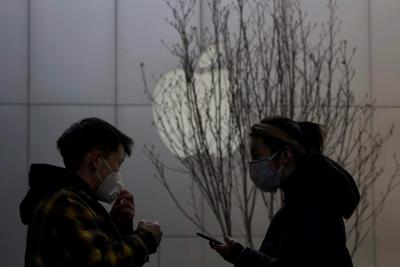Apple launches emergency system for people who can't access cell service