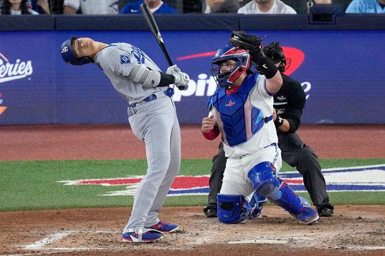 Photo-Gallery-BBO-World-Series-Game-One-26