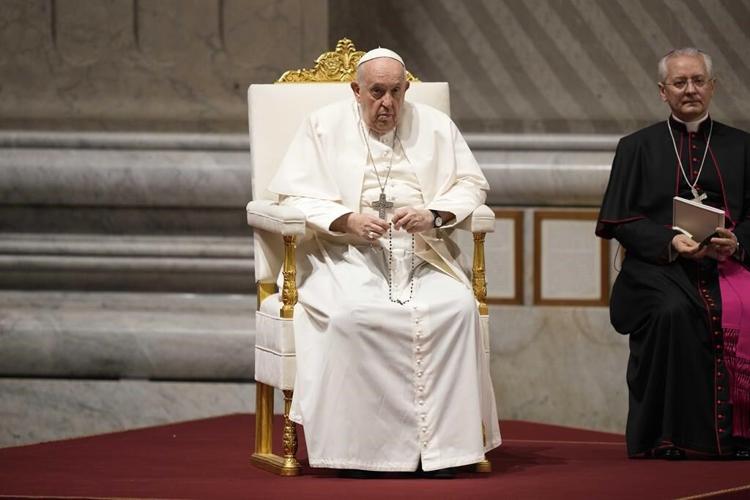 Pope's meeting on church future says it's 'urgent' to guarantee governance roles for women