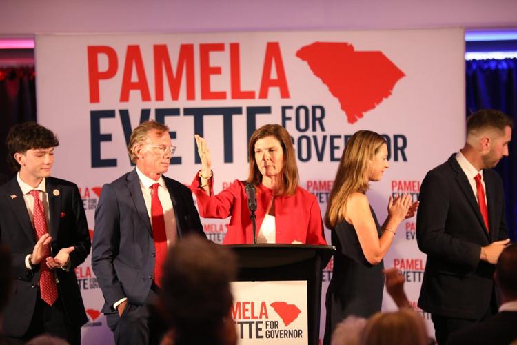Alan Wilson wins South Carolina Republican governor runoff after Trump hedges his bet on race