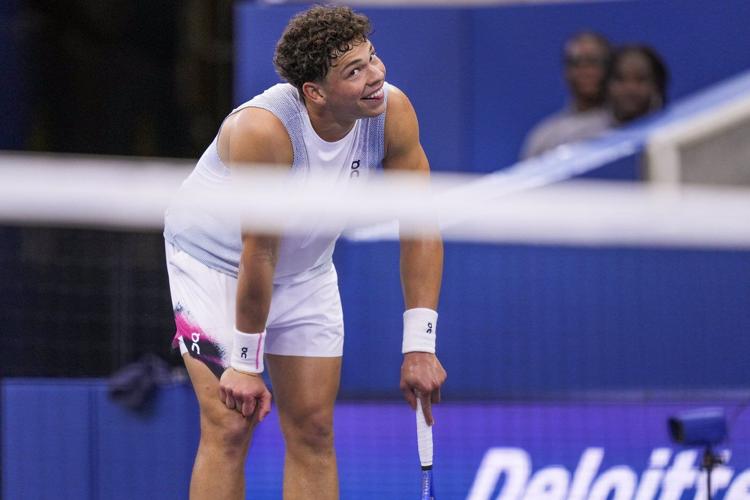 Photo highlights from third- and fourth-round matches at the US Open