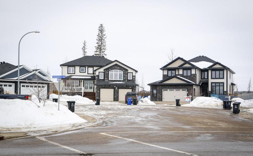 Photo-Gallery-Fort-McMurray-Wildfire-Now-Then 06