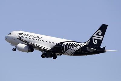 Air New Zealand scraps its 2030 carbon emissions target, saying solutions are costly and scarce