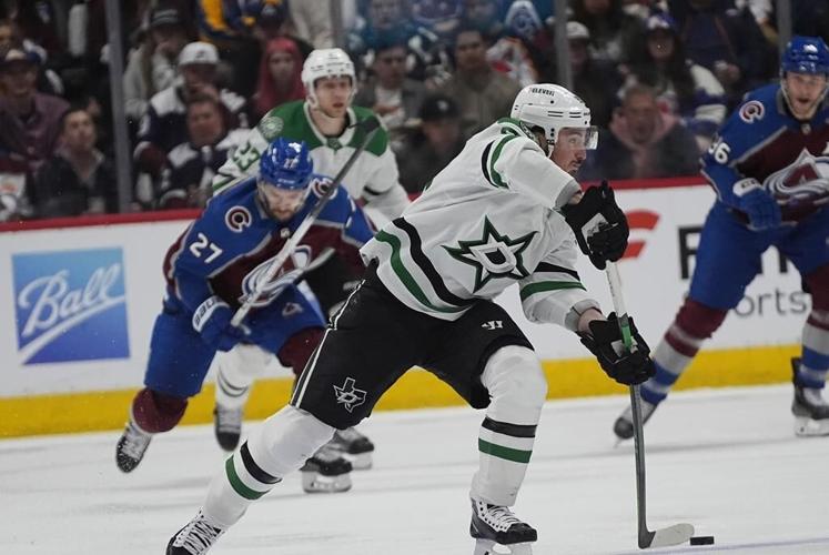 Johnston scores twice, Stars push Avs to brink of elimination with 5-1 win