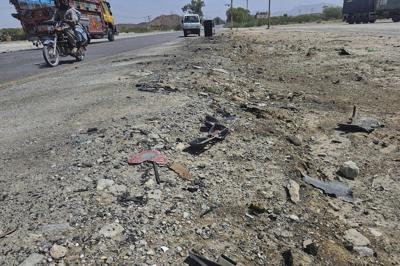 Death toll from Pakistan school bus bombing rises to 8 as Islamabad blames India