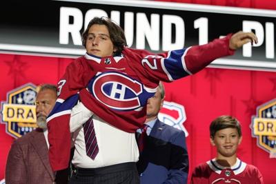Canadiens sign top draft pick David Reinbacher to three-year, entry-level contract